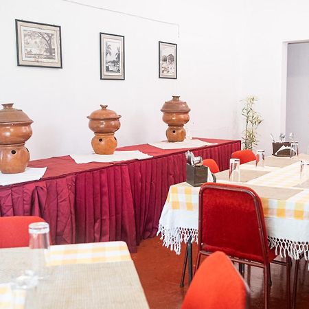 Kandy Boutique Villa By Fortuna Bungalows Buitenkant foto