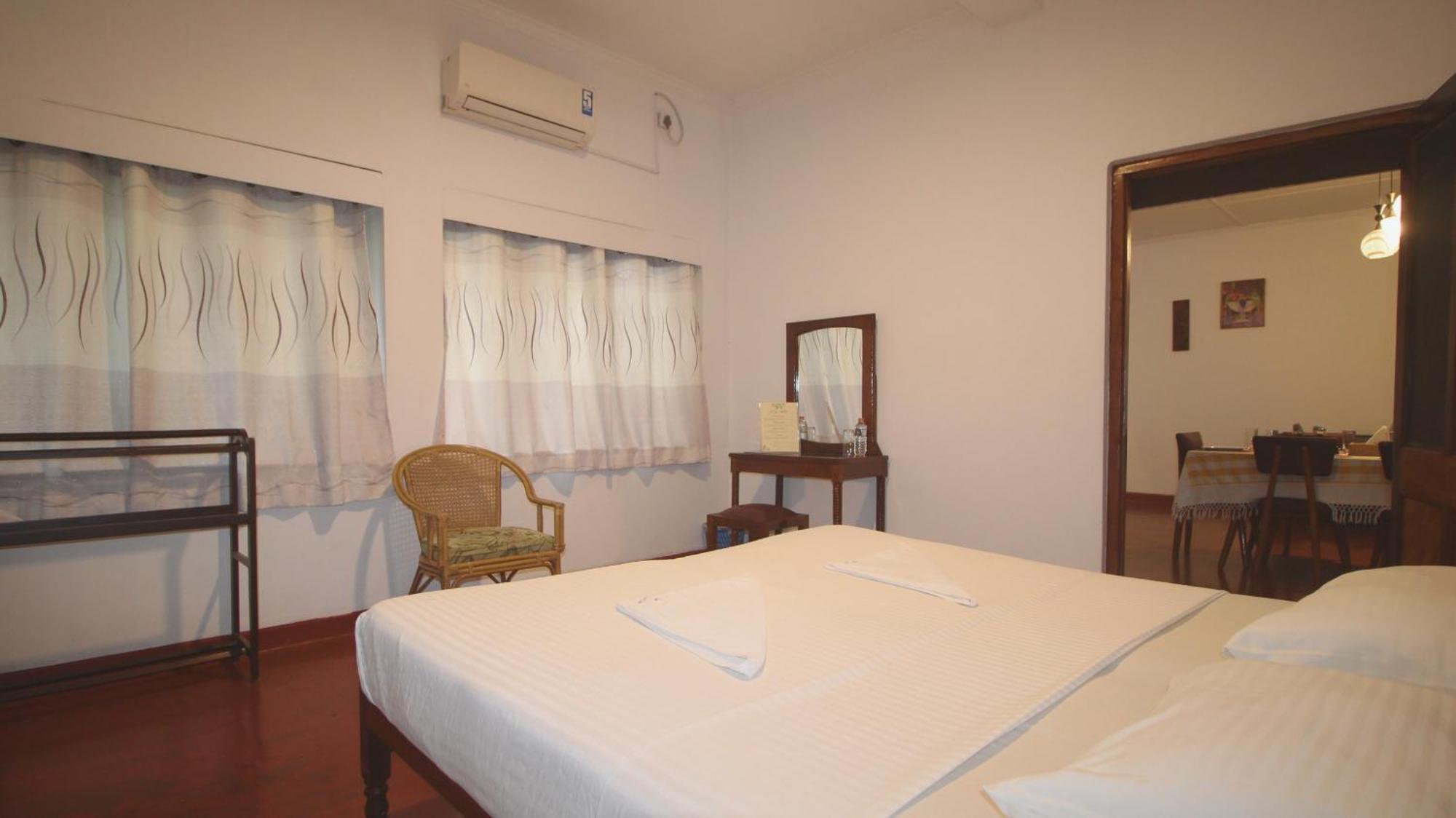 Kandy Boutique Villa By Fortuna Bungalows Buitenkant foto
